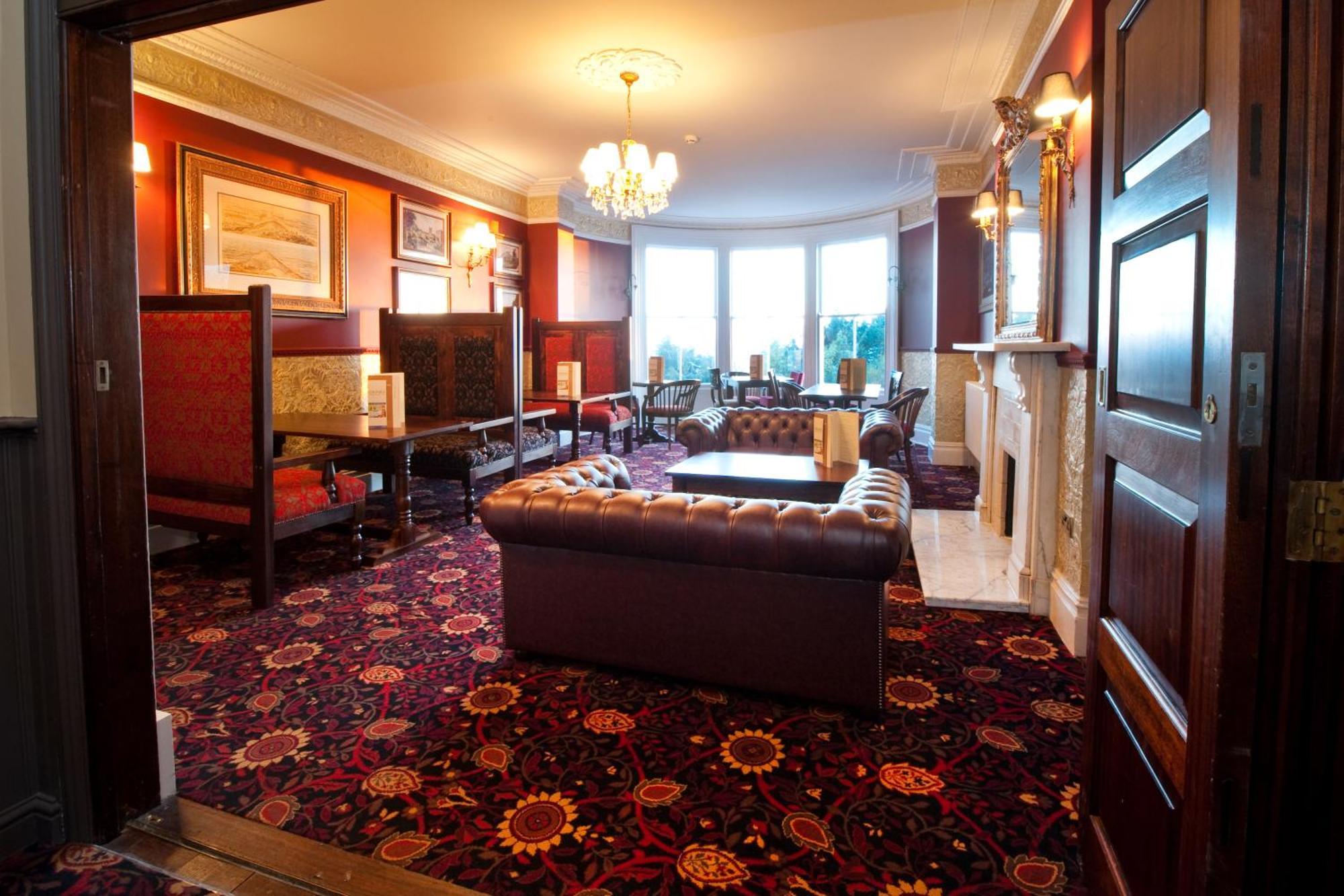 Foley Arms Hotel เกรทมัลเวิร์น ภายนอก รูปภาพ